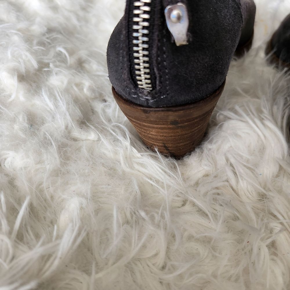 Dolce vita gray western booties - Picture 7 of 14